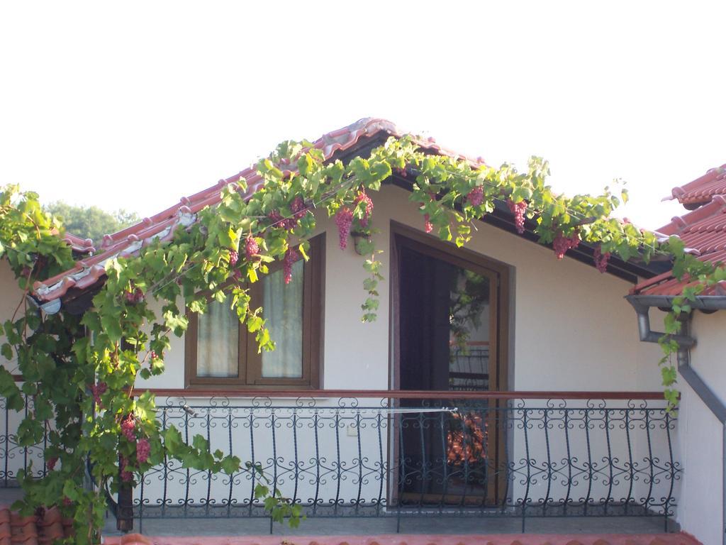 Sirines Studios Prinos  Exterior photo